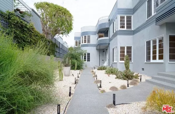 1021 17th ST #A, Santa Monica, CA 90403