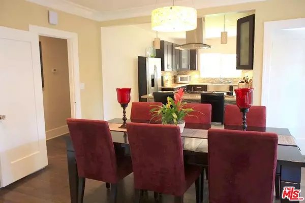 Los Angeles, CA 90004,580 Lillian WAY