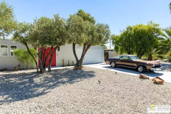 Palm Springs, CA 92262,2164 N Berne DR