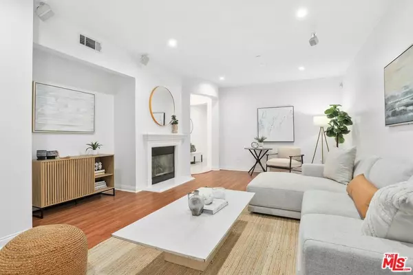 Playa Vista, CA 90094,5625 Crescent Pkwy #105