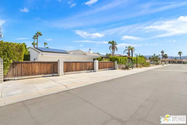 Palm Springs, CA 92262,2030 E Acacia RD