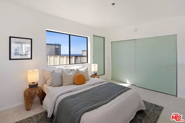 Redondo Beach, CA 90277,625 Esplanade #63
