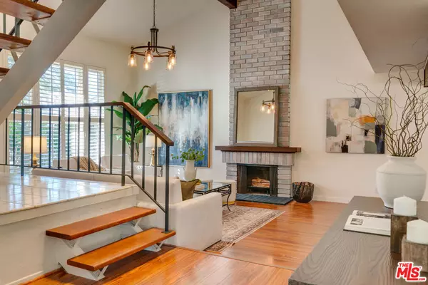 Simi Valley, CA 93065,2332 N Justin AVE