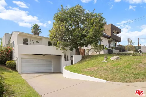 Santa Monica, CA 90405,3124 18th ST
