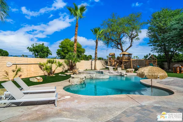 Palm Desert, CA 92260,74226 Via Venezia