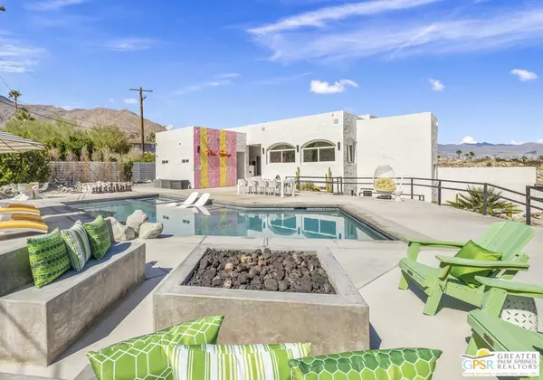 Palm Springs, CA 92262,775 W Racquet Club RD