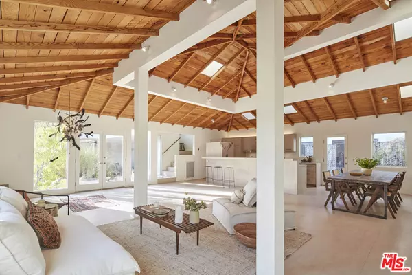 703 Palms BLVD, Venice, CA 90291