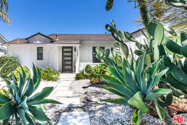 Valley Glen, CA 91401,13817 Bessemer ST