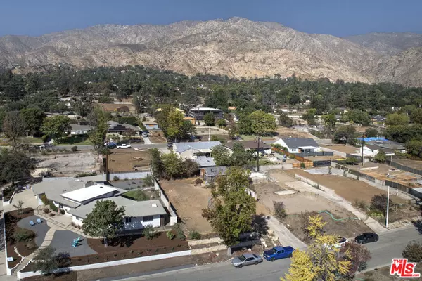 Altadena, CA 91001,1673 E Calaveras ST