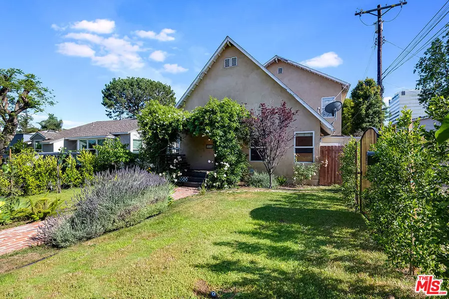 15242 LA MAIDA ST, Sherman Oaks, CA 91403