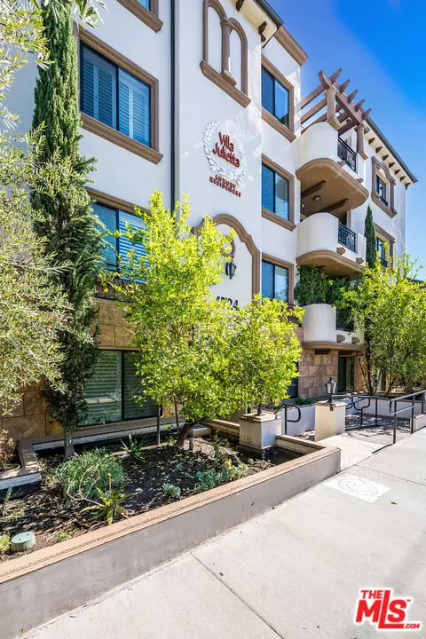 4724 Kester AVE #209, Sherman Oaks, CA 91403