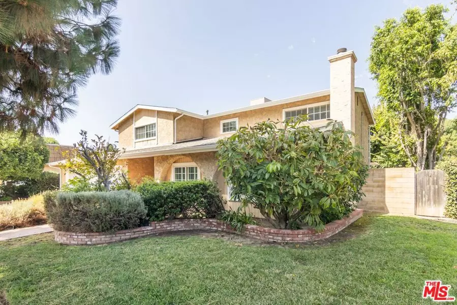 9625 Yolanda AVE, Northridge, CA 91324