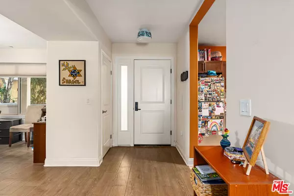 8238 W Manchester AVE #108, Playa Del Rey, CA 90293