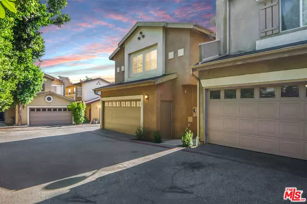 Sylmar, CA 91342,15122 Roxford ST #7