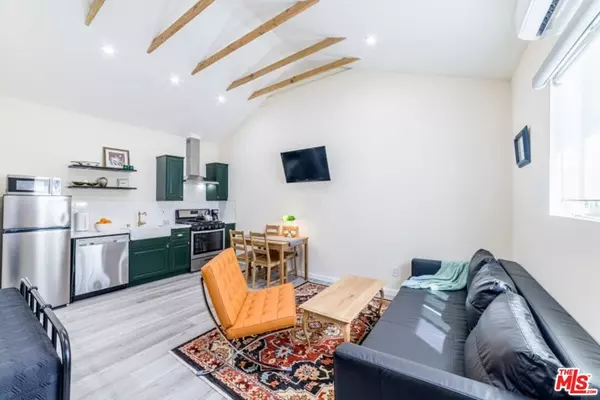 Granada Hills, CA 91344,10527 Bianca AVE