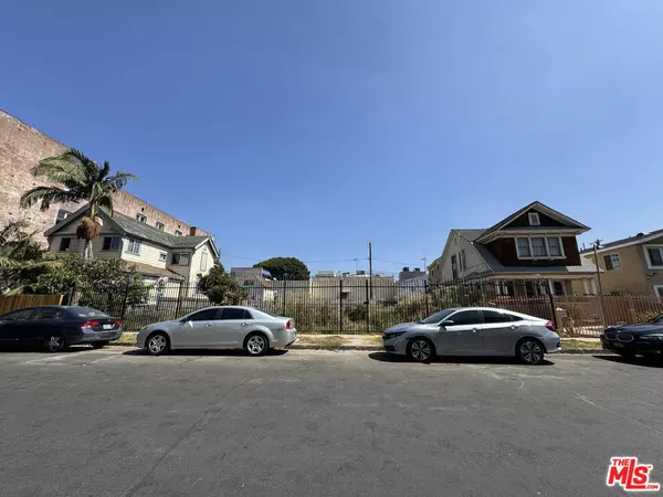 1537 Cambria ST, Los Angeles, CA 90017