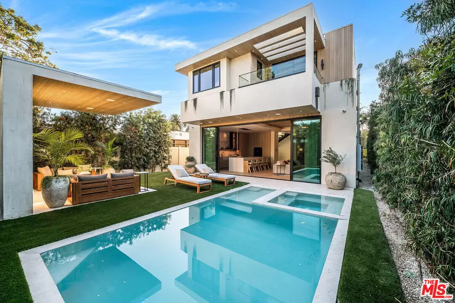 524 N Sierra Bonita AVE, Los Angeles, CA 90036