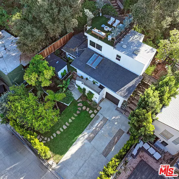 8326 Ridpath DR, Los Angeles, CA 90046