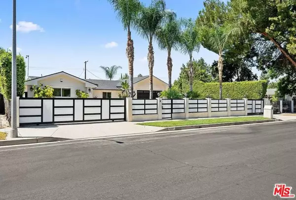 Woodland Hills, CA 91367,6243 Berquist AVE