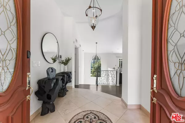 Studio City, CA 91604,3782 Berry Dr