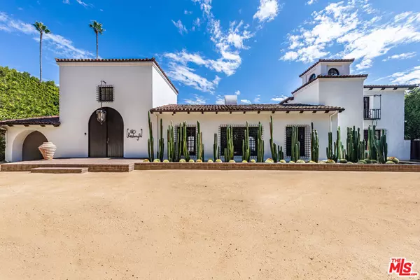 820 N Roxbury DR, Beverly Hills, CA 90210