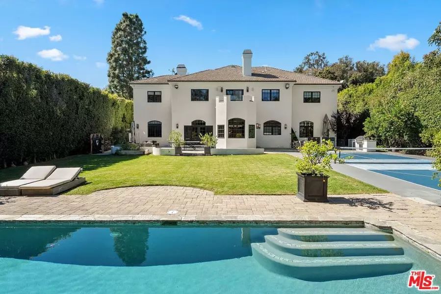 280 Homewood RD, Los Angeles, CA 90049