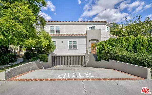 2743 Montrose AVE #110, Montrose, CA 91020