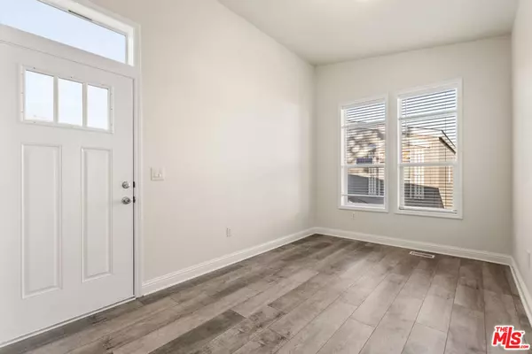 North Hollywood, CA 91605,8250 Lankershim BLVD #109