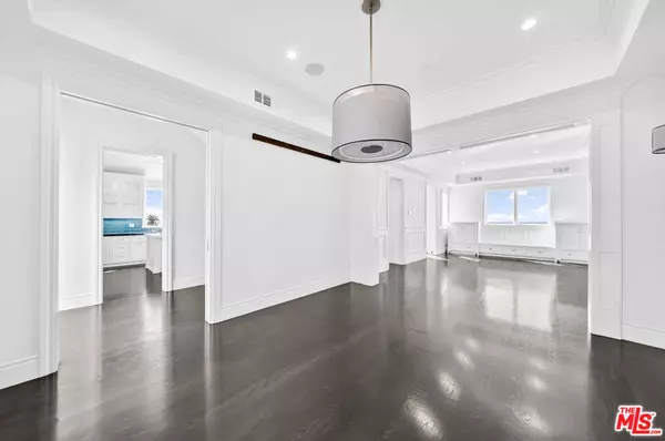 Pacific Palisades, CA 90272,17819 Castellammare DR