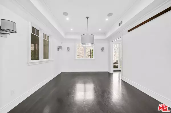 Pacific Palisades, CA 90272,17819 Castellammare DR