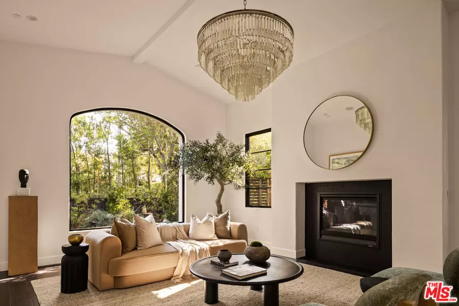 6607 Maryland DR, Los Angeles, CA 90048