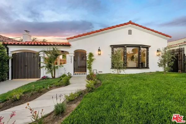 1237 S Curson AVE, Los Angeles, CA 90019