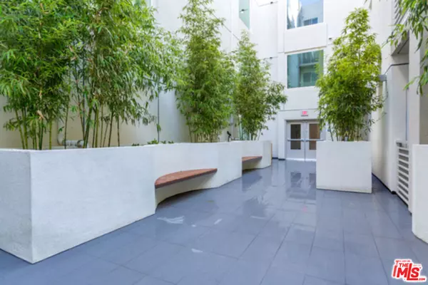 Los Angeles, CA 90020,436 S virgil AVE #503