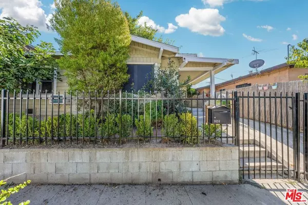 Los Angeles, CA 90026,1624 Allesandro ST