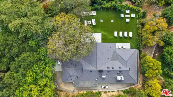 Los Angeles, CA 90049,11601 Bellagio RD