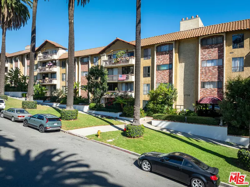 1730 Camino Palmero ST #108, Los Angeles, CA 90046