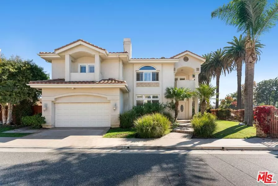 11840 Rowles CT, Los Angeles, CA 90066