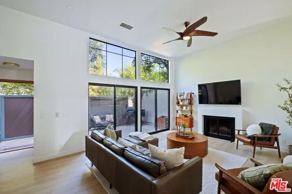 Pasadena, CA 91101,207 S Oakland AVE #A