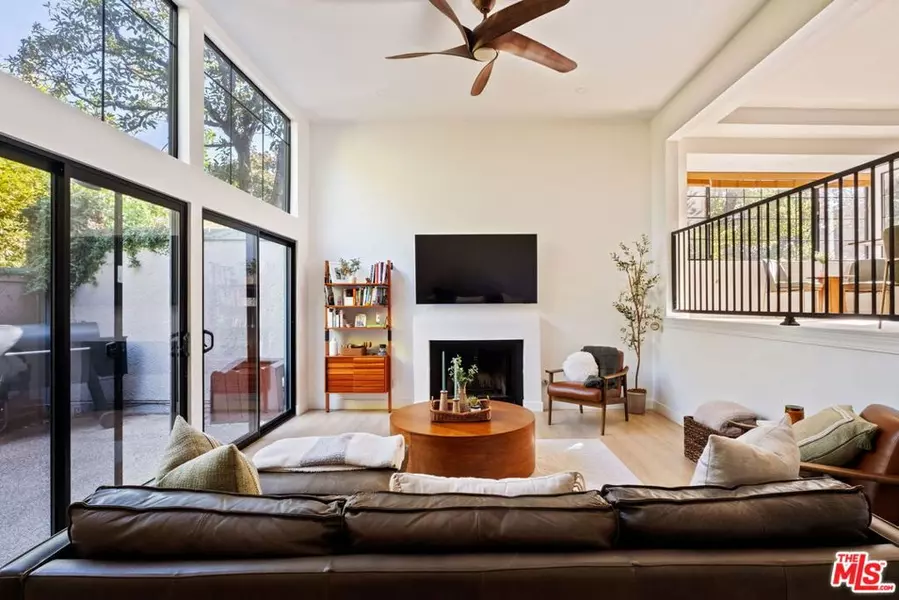 207 S Oakland AVE #A, Pasadena, CA 91101