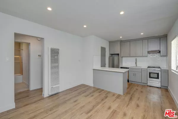 4140 Grand View BLVD #17, Los Angeles, CA 90066