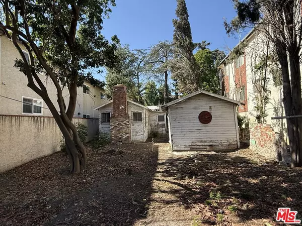 Burbank, CA 91501,482 E Santa Anita AVE