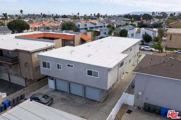 Redondo Beach, CA 90278,2213 Nelson AVE