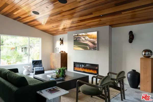 Studio City, CA 91604,12030 Pacoima CT