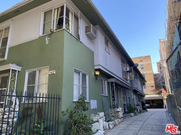 Los Angeles, CA 90005,742 Irolo ST