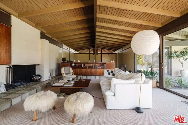 961 Linda Flora DR, Los Angeles, CA 90049