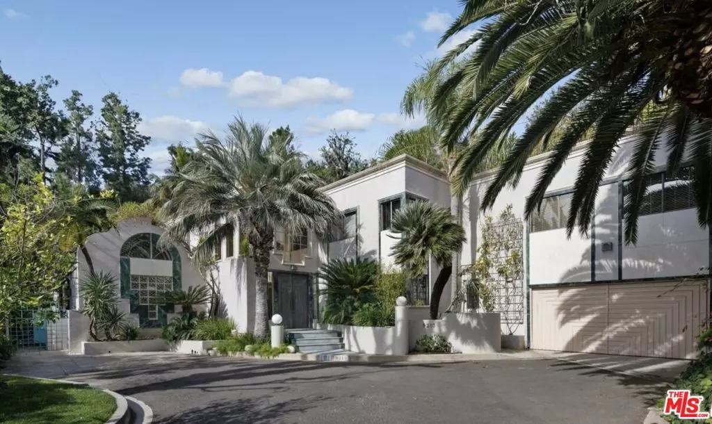 Los Angeles, CA 90069,9213 Warbler WAY