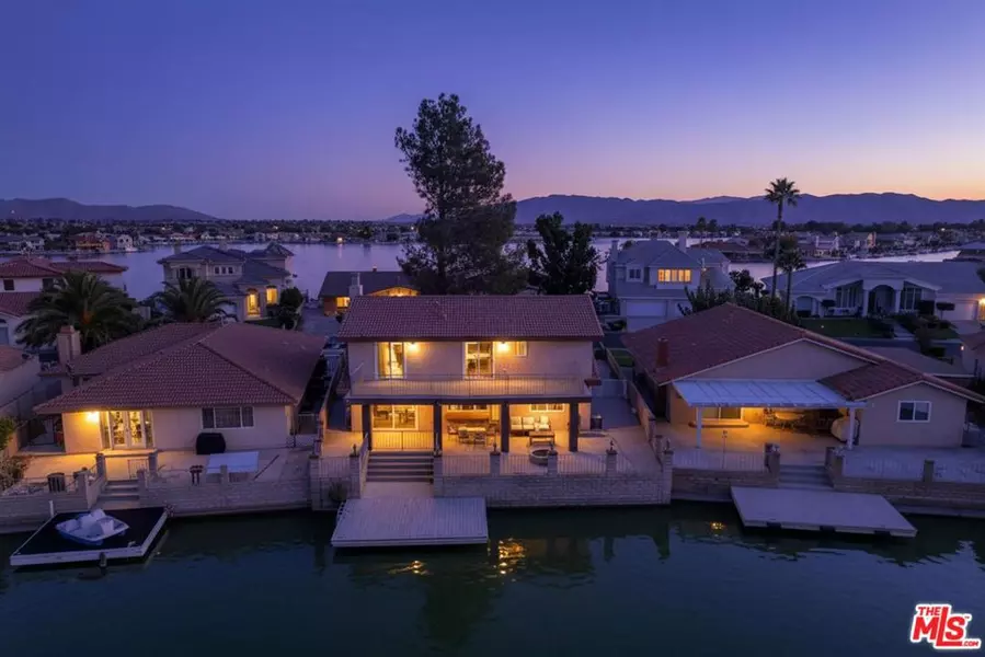 18032 Mariner DR, Victorville, CA 92395