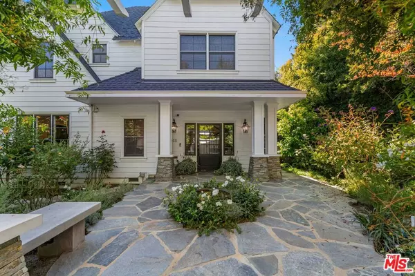 233 S Saltair AVE, Los Angeles, CA 90049