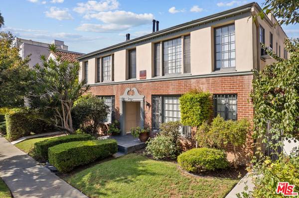 209 S Reeves DR, Beverly Hills, CA 90212