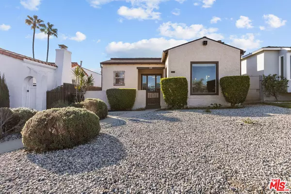 618 W 111th PL, Los Angeles, CA 90044